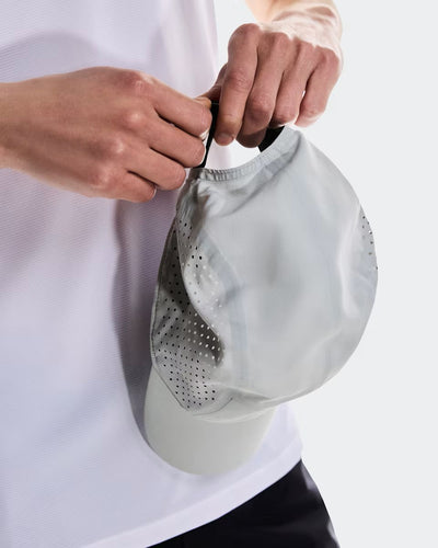 Mens On Running Glacier Lightweight Cap
