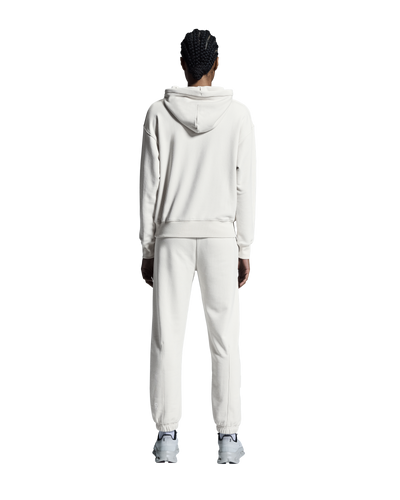 Women's On Running Club Hoodie in Silver