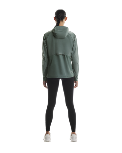 Women's On Running Core Jacket in Olive