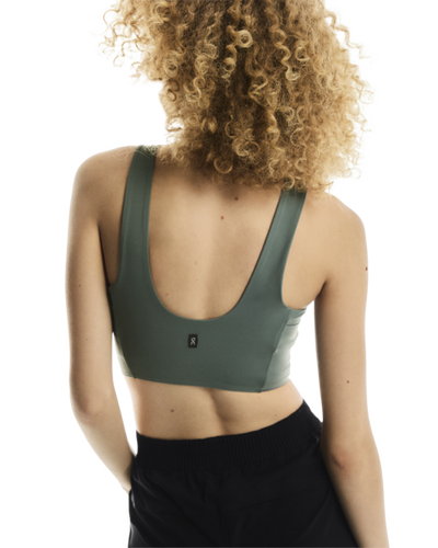 Women's On Running Core 2-in-1 Crop in Olive