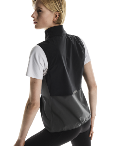 Women's On Running Weather Vest in Black Eclipse