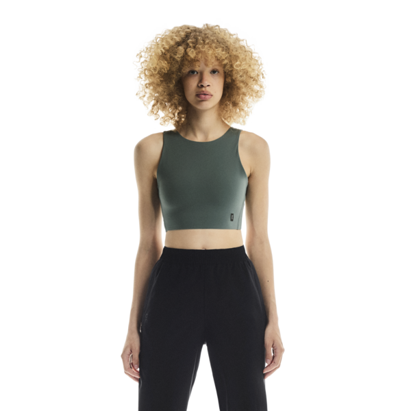 Women's On Running Core 2-in-1 Crop in Olive