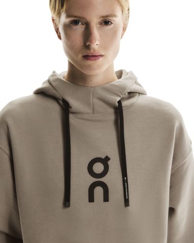 Women's On Running Club Hoodie in Desert