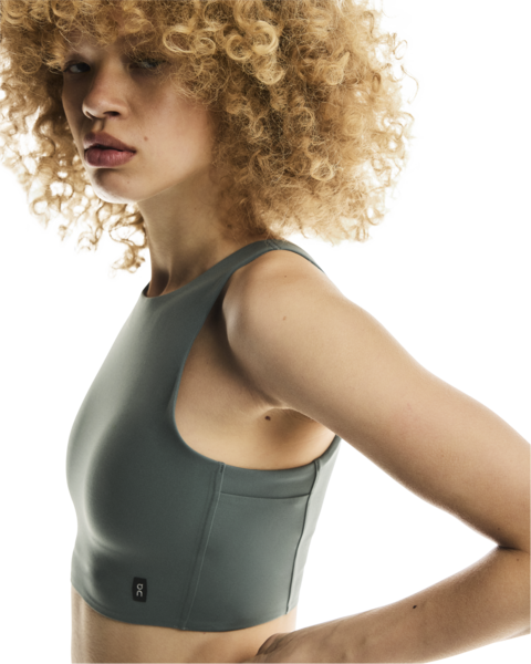 Women's On Running Core 2-in-1 Crop in Olive