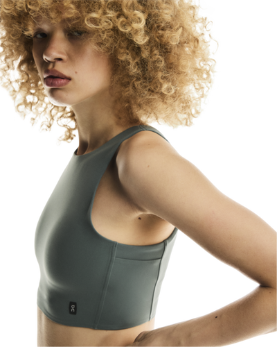 Women's On Running Core 2-in-1 Crop in Olive