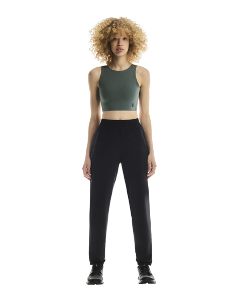 Women's On Running Core 2-in-1 Crop in Olive