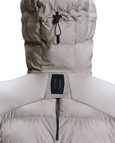 Women's On Running Challenger Jacket in Zinc