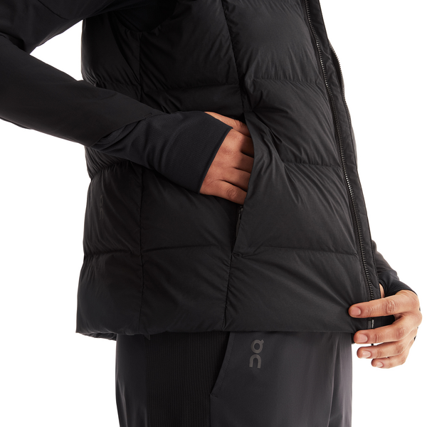 Women's On Running Challenger Vest in Black