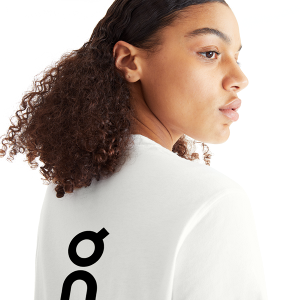 Women's On Running Club T-Shirt in White