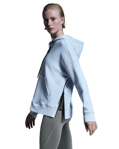 Women's On Running Hoodie in Arctic Blue