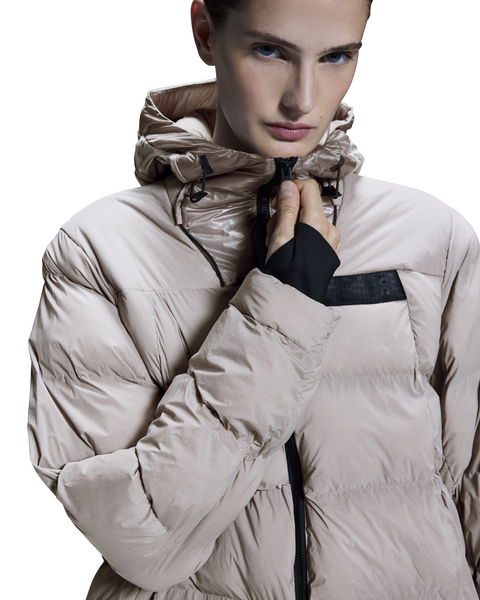 Women's On Running Challenger Jacket in Zinc