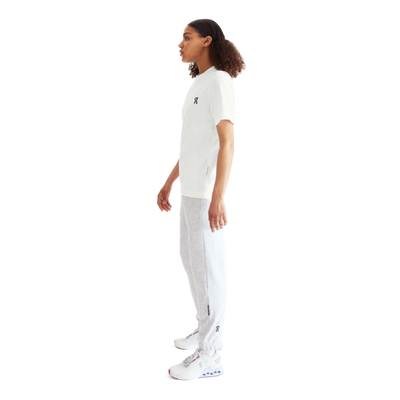 Women's On Running Club T-Shirt in White